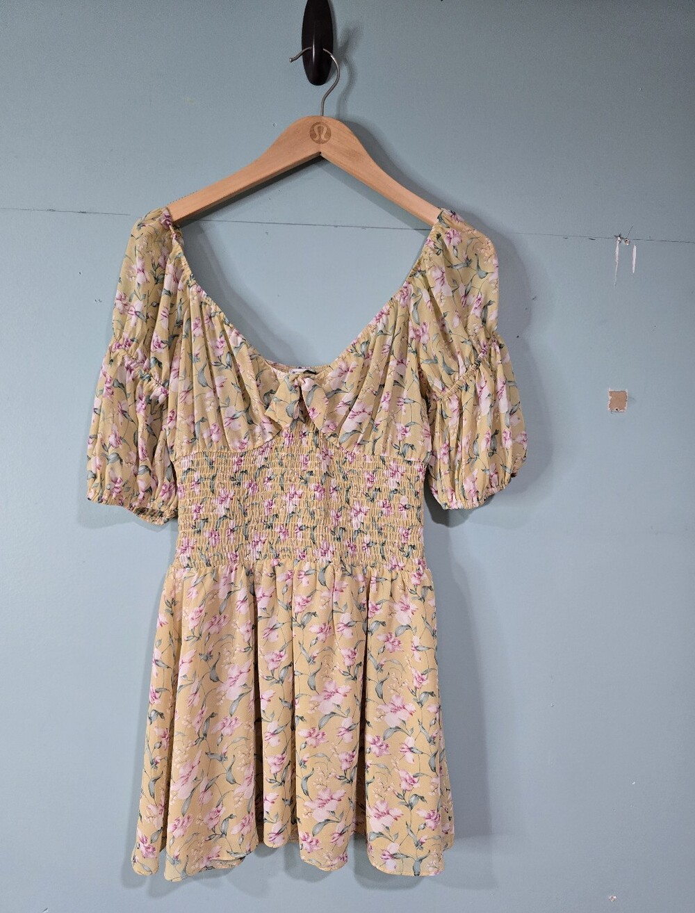 Sabo Tropical Hawaiian Floral Smocked Coquette Mini Dress Size S